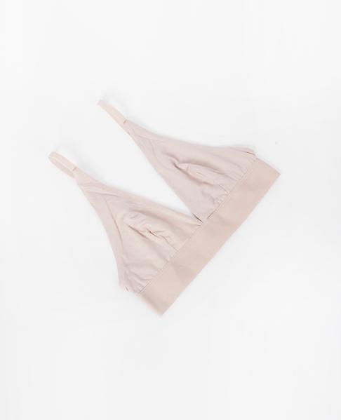 BASE RANGE Triangle Bra / Nude